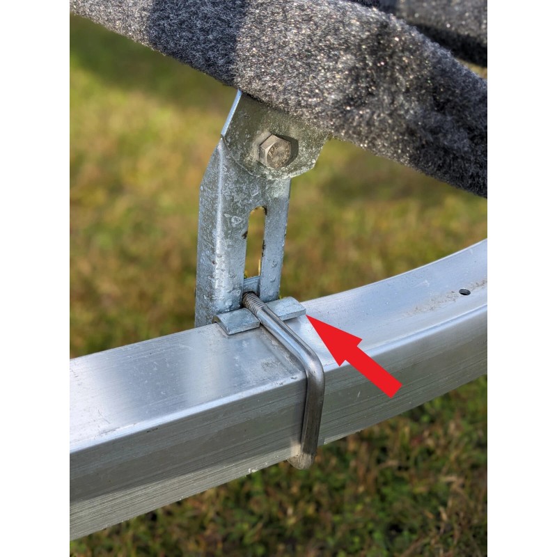 EZ Loader Locking Bracket for Upright Channel Bunk Bracket 250-032090-02