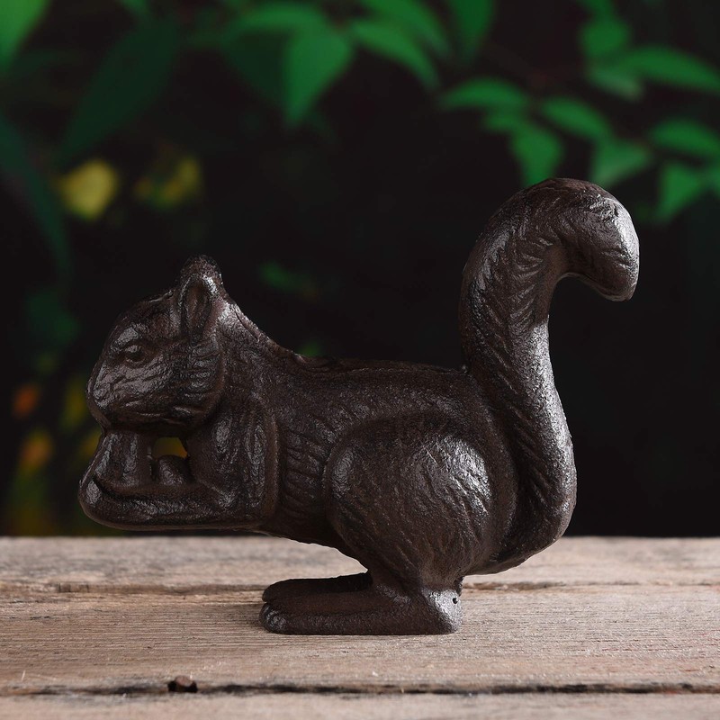 BRASSTAR Cast Iron Squirrel Statue Garden Home Office Desk Decor