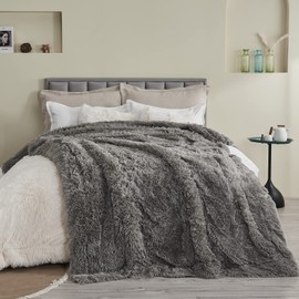 GONAAP Fuzzy Faux Fur Throw Blanket Twin Size Light Grey Super Soft Cozy Plush Fuzzy Shaggy Blanket for Couch Sofa Bed (Light Grey, Twin(60"x80"))