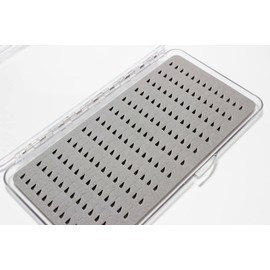 AXISCO Clear Fly Box - L Foam/KL-F