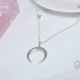 YienDoo Bohemia Necklace Trendy Pentagram Crescent Pendant Charms Jewelry For Woman and Girls (Silver)