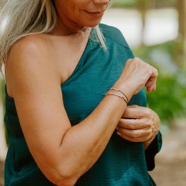 Morse Code Bracelets for Women, Deuteronomy 20:4 Christian Bible Verse Bracelets, Scripture S925 Sterling Silver Inspirational Faith Jewelry, Religious Gifts for Women