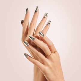 24Pcs Mirror Glossy Silver Press On Nails Medium Square Reusable Solid Fake Nails Stick on Nails Glue on Nails Acrylic Nails Spring Summer Exquisite Static False Nails with Designs for Women 1329