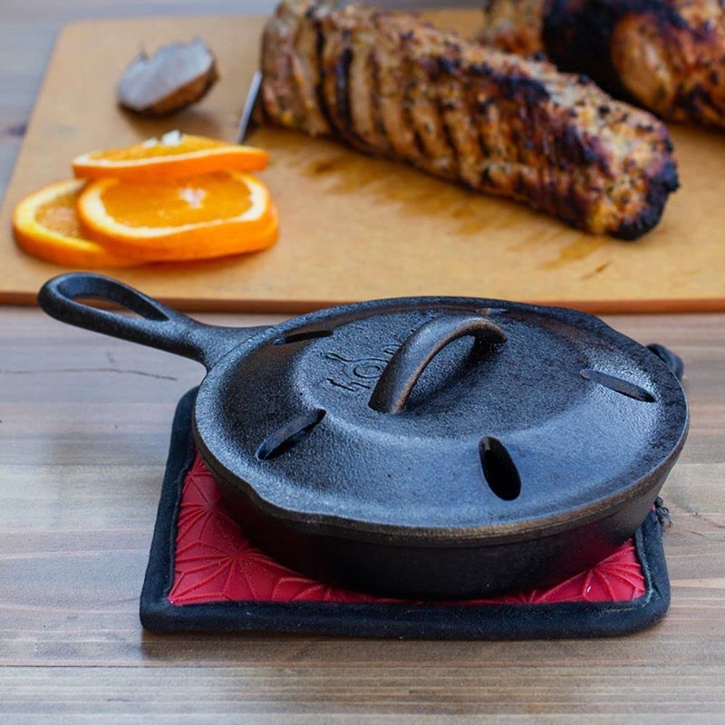 Lodge 6.5" Cast Iron Smoker Skillet
