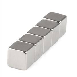 OMO Magnetics World's Strongest Magnets, Strong N50 Neodymium Magnets, Neodymium Magnets, Square, 0.4 x 0.4 x 0.4 inches (10 x 10 x 10 mm), Nickel Plating, Includes Exclusive Case (5 Pieces)