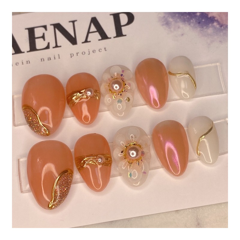 [Janef] Fluorescent lights on the backs of your hands for