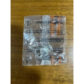 Amphenol 31-6 BNC Male Cap  & Chain,