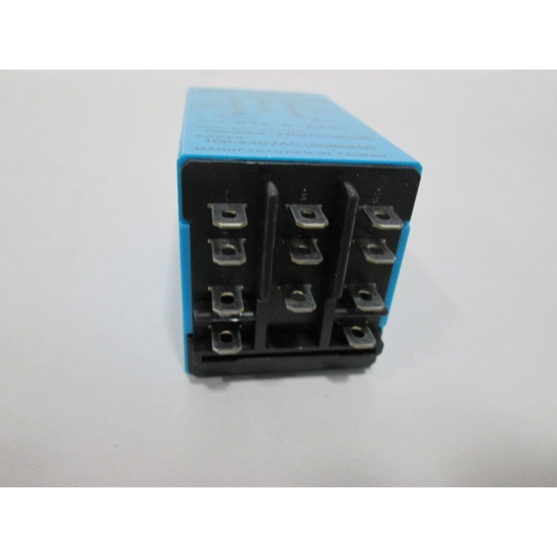 New IDEC RTE-B1AF20 Relay 0-1MIN Electronic Timer 100-240V-AC D316308