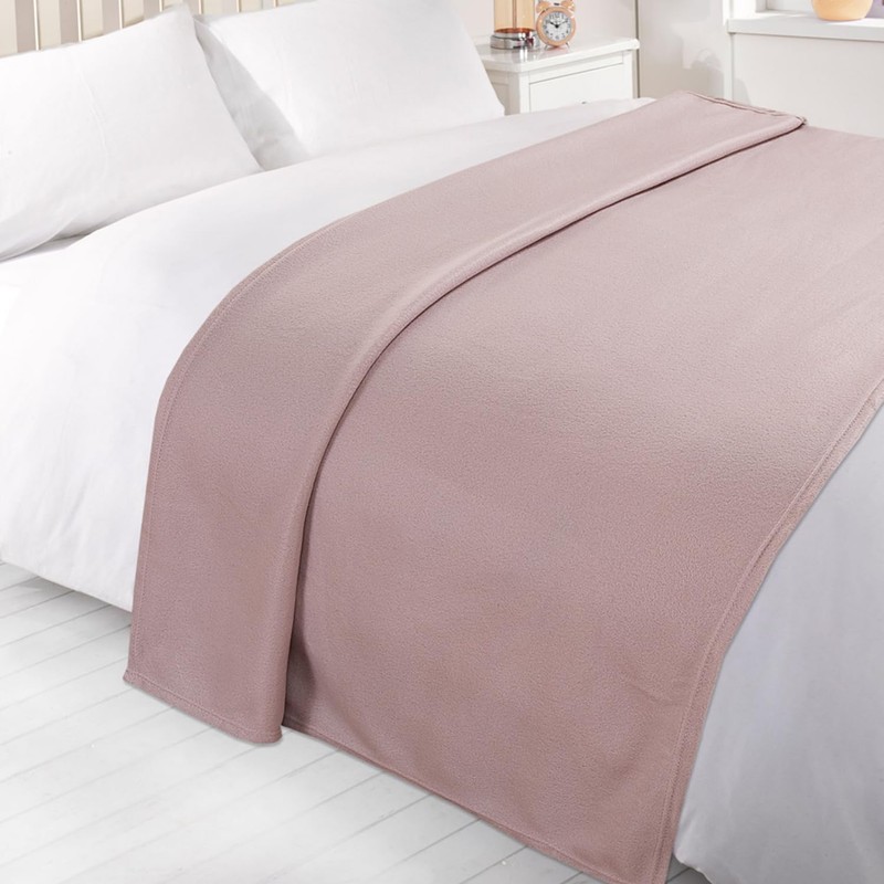 Dreamscene Warm Polar Fleece Throw Over Super Soft Luxury Sofa