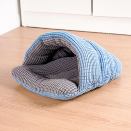 Fohuanky Cozy Small Pet Cave Bed Semi-Enclosed Hideout for Rabbits Guinea Pigs Hamsters Kittens Washable Portable Snuggle Winter Nest (Blue, S)