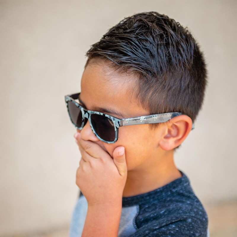 STEPHEN JOSEPH Men's Classic Sunglasses, Sea Monster, One Size