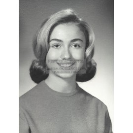 HILLARY CLINTON FIRST LADY HIGH SCHOOL YEARBOOK PHOTO 1865 5X7 PHOTO