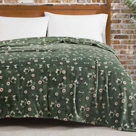 Lucky Brand Daisy Green Floral 66"X90" Cozy Plush Blanket - Premium Microfiber Throw for Luxurious Comfort and Style Twin/Twin XL Size