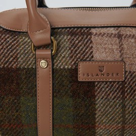 The Medium Duffel - Chestnut Tartan, L:30cm W:15cm H:18cm