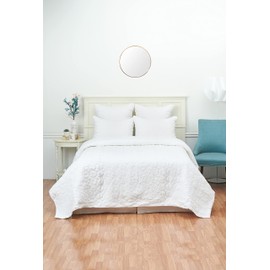 C&F Home Mara White Cotton Voile Twin Solid Quilt Geometric Coastal Machine Washable Reversible Breathable Bedspread Coverlet Twin White