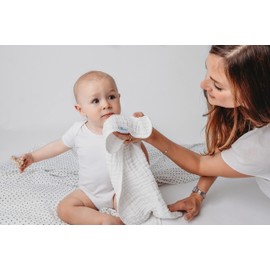 DaisyGro Muslin Cloths For Baby Essentials, Large Muslin Squares, Burp Cloths, Washcloths, Flannels - 100% Cotton (White, 6 pack)