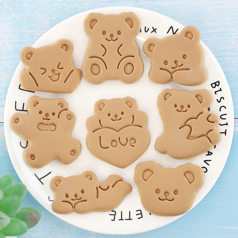 8Pcs Bear Theme Cartoon Cookie Mold 3D Stereo Pressing Cookie