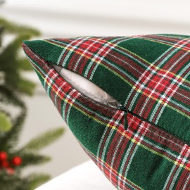 JOTOM Set of 2 Classic Plaids Cushion Covers 45x45 cm Christmas Scottish Tartan Plaid Soft Solid Decorative Throw Pillow Covers Home Decor Outdoor Cushion Case for Sofa Bedroom (Green Red)