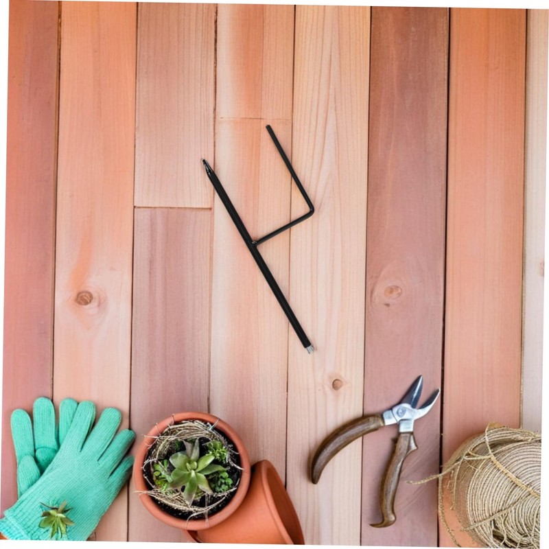 Kisangel 4pcs Outdoor Shepherd Hook Stand Durable Metal Garden Stakes