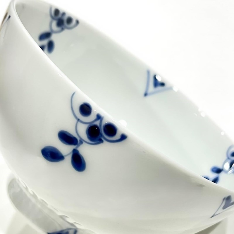 Arita Ware Rice Bowl, Hand Drawn, Cubic Zirconia Kiln, Small