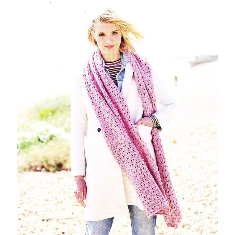 Chunky Knitting Pattern - Ladies Winter Accessories - Hat Mittens