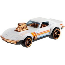 Hot Wheels 2020 Pearl and Chrome 5/6 - '68 Corvette Gas Monkey Garage (White)