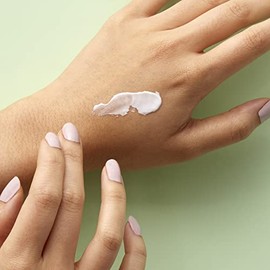 Mario Badescu Crema renovadora de péptidos para pieles mixtas, secas y sensibles | Crema facial antienvejecimiento formulada con palmitoil tripéptido-1 e hialuronato de sodio | 1 onza