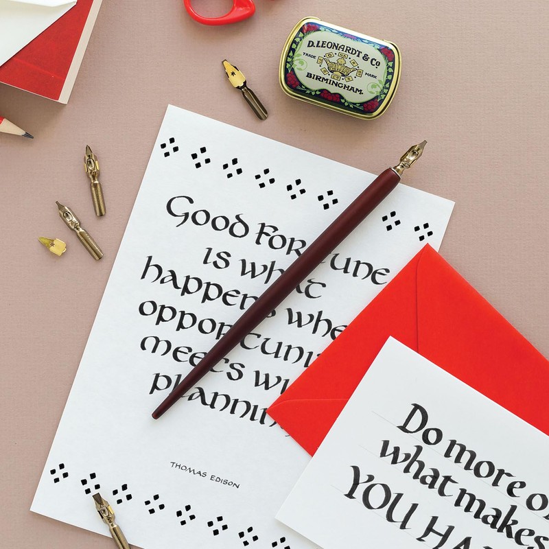 MANUSCRIPT Leonardt Round Hand Calligraphy Pen Set - with Keepsake