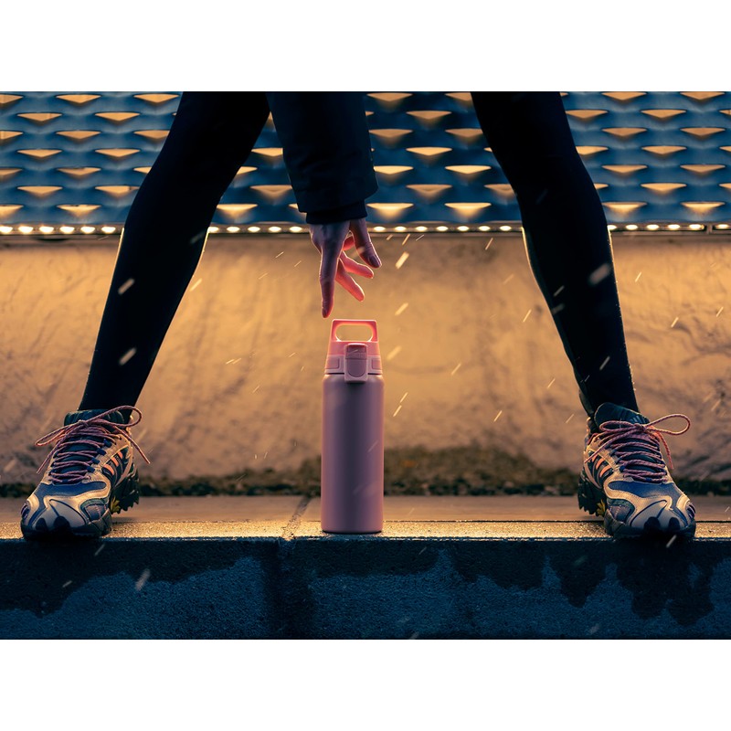 SIGG Stainless Steel Drinking Bottle, Shield ONE, Suitable for Carbonated