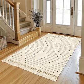 Tritard Boho Washable Area Rug 3x5 - Woven Cotton Entryway Bedroom Lightweight Throw Rugs with Tassels Farmhouse Aztec Low Pile Thin Carpet for Kitchen, Bathroom, Entrance, Living Room, Beige Cream