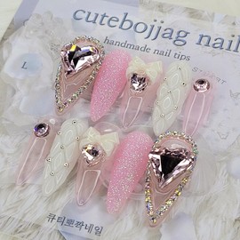 Pink Heart Emboss Handmade Nail Tips - Stiletto M / 핑크하트엠보 수제네일팁 - 스틸레토M