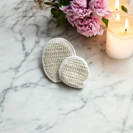 Sisal Bath and body/face Pad (All Natural Sisal Fiber) Great for your face and body - Size: Small Round 3.25"