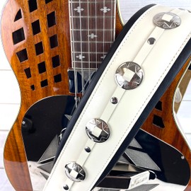 Walker & Williams C-44-WHT Aged White Premium Grain Leather Padded Guitar Strap 3" Wide With Nickel Conchos For Acoustic, Electric, And Bass Guitars