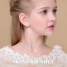 Silver Plated Initial Necklaces for Women - Silver Letter Necklaces - Alphabet T Pendant Necklaces Jewellery Gifts