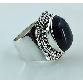 Navya Craft Silberring mit schwarzem Onyxstein | 925 Sterling Silber Handgefertigter Statement-Versprechensring für Frauen | Natürlicher Edelstein Boho Schmuck | Geburtsstein Juli | Geschenk für Sie