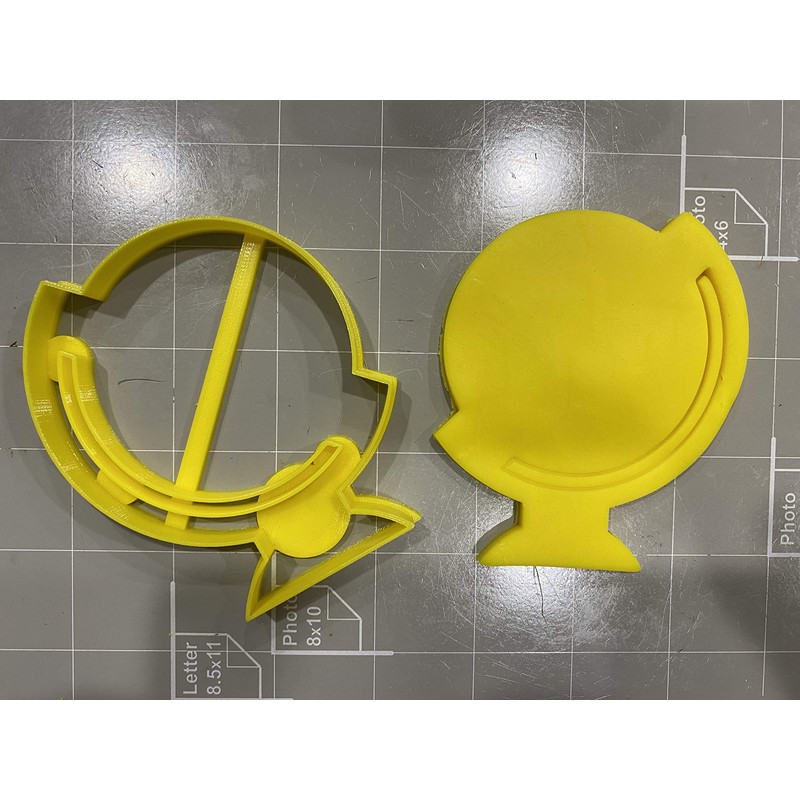 Desk Globe Cookie Cutter