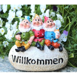 LB H&F Garden Gnomes Decorative Figure Funny Gnomes Welcome Garden Decoration Figure – Weatherproof – Frost-Proof Garden Gnome Set Outdoor (Stone)