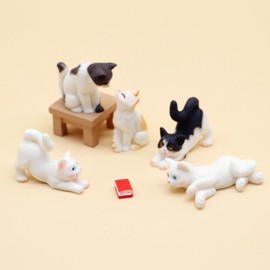 Cute Cats Mini Resin Figures Dollhouse Decor Animal Table Book Resin Little Small Figures Garden Play Kitchen Game Party Accessories