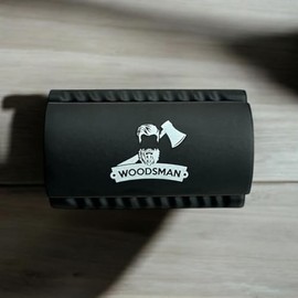 Woodsman - Kit De Afeitado Woodsman Con Base, Brocha Y Rastrillo Negro Fabricado en Acero Inoxidable.