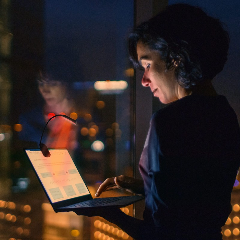 Amber Reading Lights for Books in Bed – Red Book