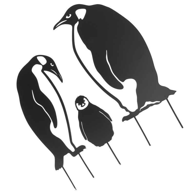 Penguin Family Stake Statue Simulation Vivid Hollow Iron Animal Stake