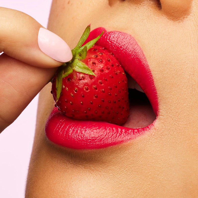 Sleek MakeUP Luxe Lip Satin Lipstick, Highly Pigmented, Hydrating, Creamy