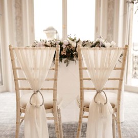 Colexy Organza Chair Bows, Set of 2 Tulle Ribbons, Chair Sashes Wedding White, Chiffon Chair Sashes, Decorative Ribbon Chair Sash, White Decoration for Chair, for DIY Crafts, Wedding Party, 100 x 150