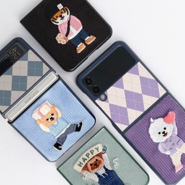 Design Skin (신세계김해점)( 갤럭시 Z플립4 ) 자수 바타입(파티)-바이올렛/우주 ITM22766 (Sinsegye Gimhae Branch) (Galaxy Z Flip 4) Embroidered Bat Type (Party) - Violet / Universe ITM22766