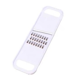Rallador y Cortador Multifuncional de Plástico y metal | Ideal para Queso, Verduras y Frutas | Diseño Compacto y Duradero | Utensilio de cocina esencial | Corte preciso y eficiente