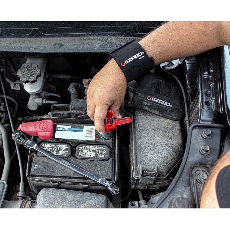 EZRED BMK1914 5-Piece Battery Maintenance Kit