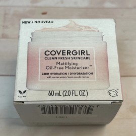 Covergirl Mattifying Oil-Free Moisturizer 24 hour Hydration Brand-New