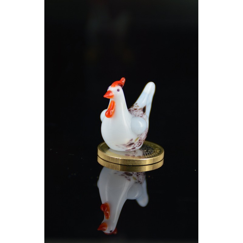 White Hen Brütend – Glass Miniature Figurine Figure Glucke "Brüt