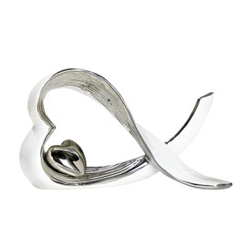 Wunderschöne Skulptur Dekofigur Herz aus Keramik weiß/silber mit Struktur Höhe 15 cm Breite 25 cm