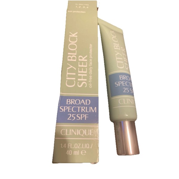 Clinique City Block Sheer Oil Free Face Protector Broad Spectrum